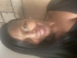 Pearl Hlubi, estate agent