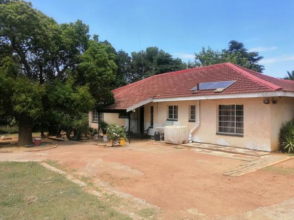 Smallholding  For Sale in Elandsfontein, Walkerville